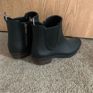 Lucky Brand Rain Boots 10